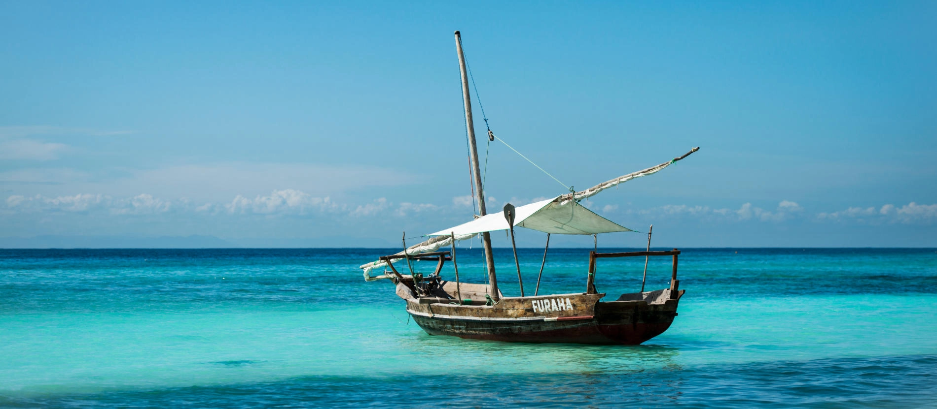 Mocambique_Dhow_ Nomad tours_1900x831