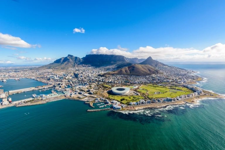 Sydafrika_Kapstaden_flygfoto_AdobeStock_184391723-1024×683