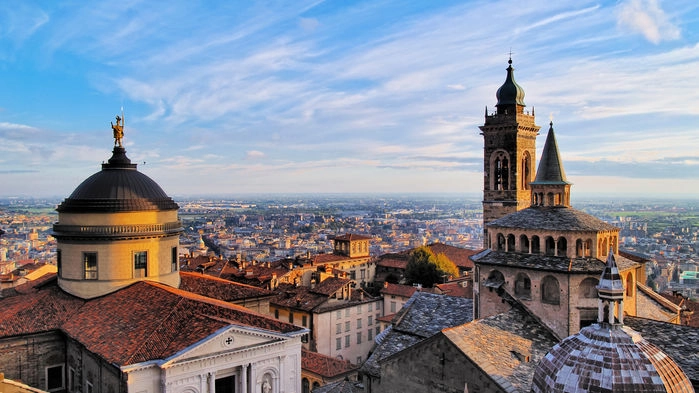 Nyårsdag heter capodanno på italienska och då beger vi oss till den historiska staden Bergamo.